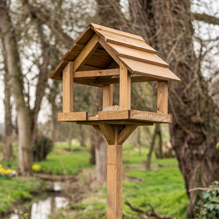Gardman Belton Bird Table