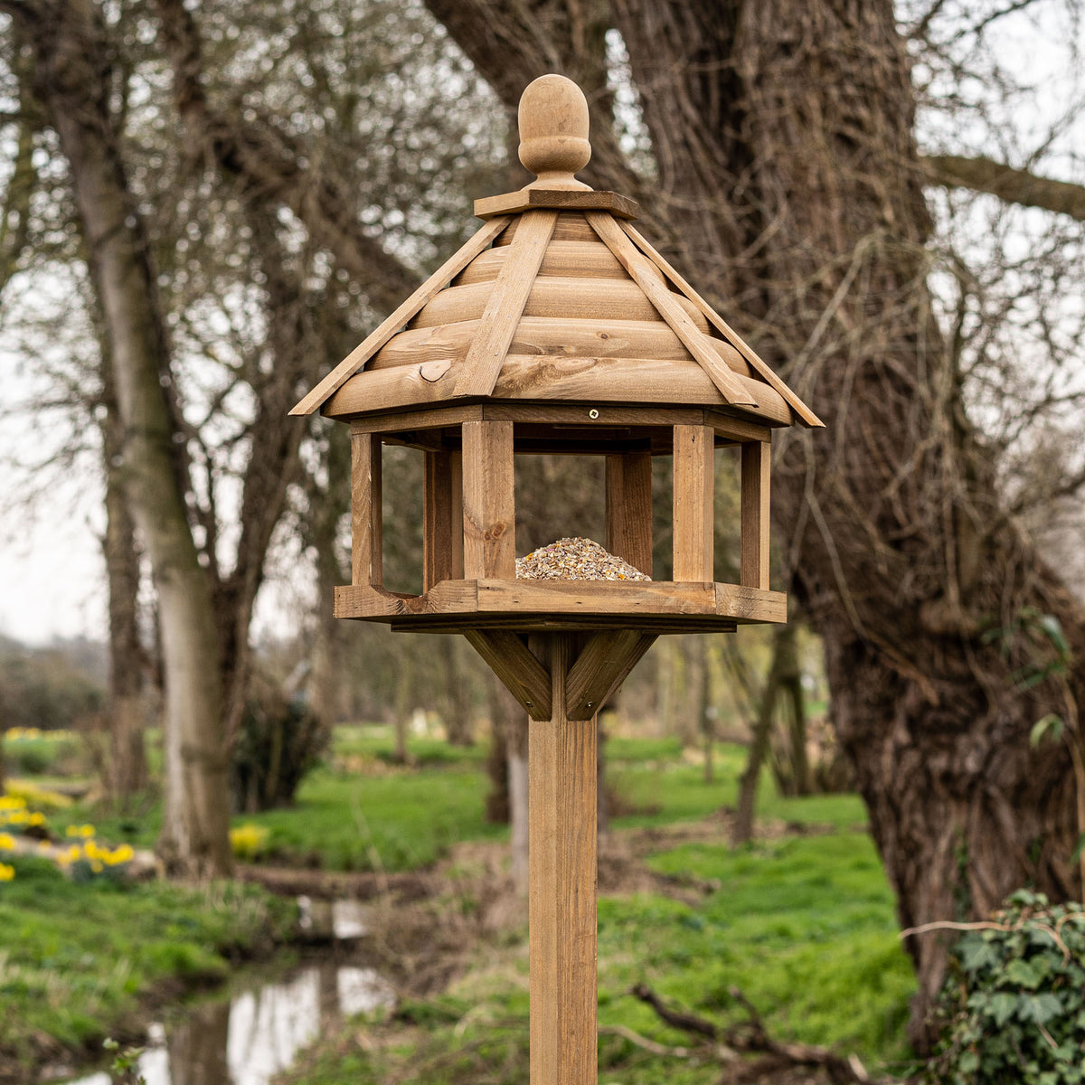 Gardman Rockingham Bird Table Wild Bird Feeders Peckish UK gardman-rockingham-bird-table-wild-bird-feeders-peckish-uk